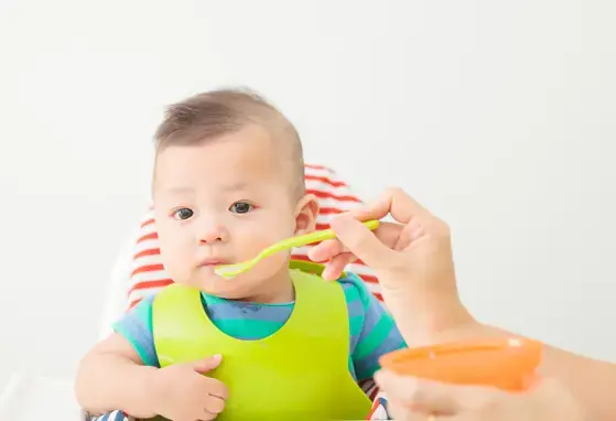 Associations between infant feeding practices and length, weight, and disease in developing countries